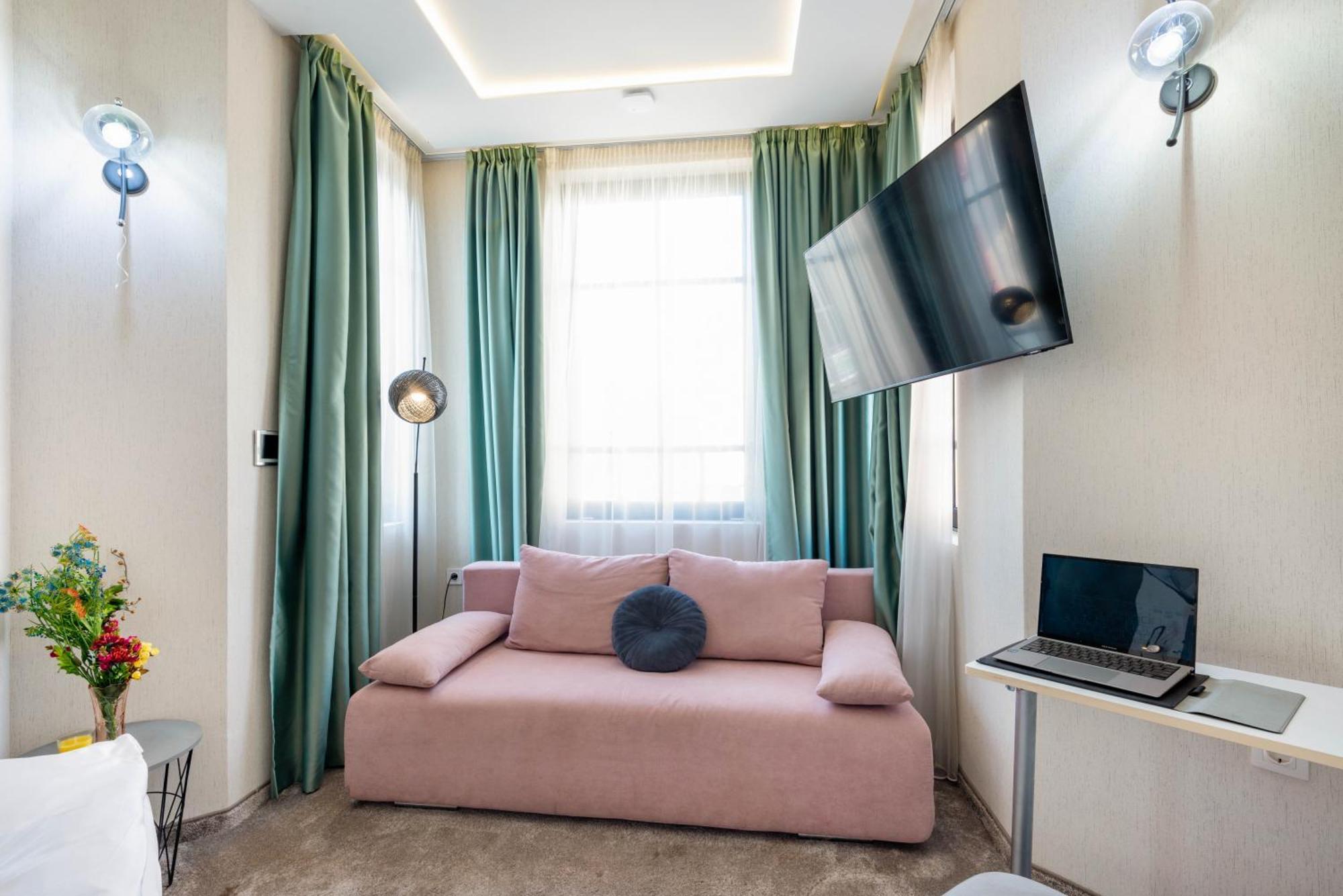 Aurora Hills Hotel بلوفديف المظهر الخارجي الصورة