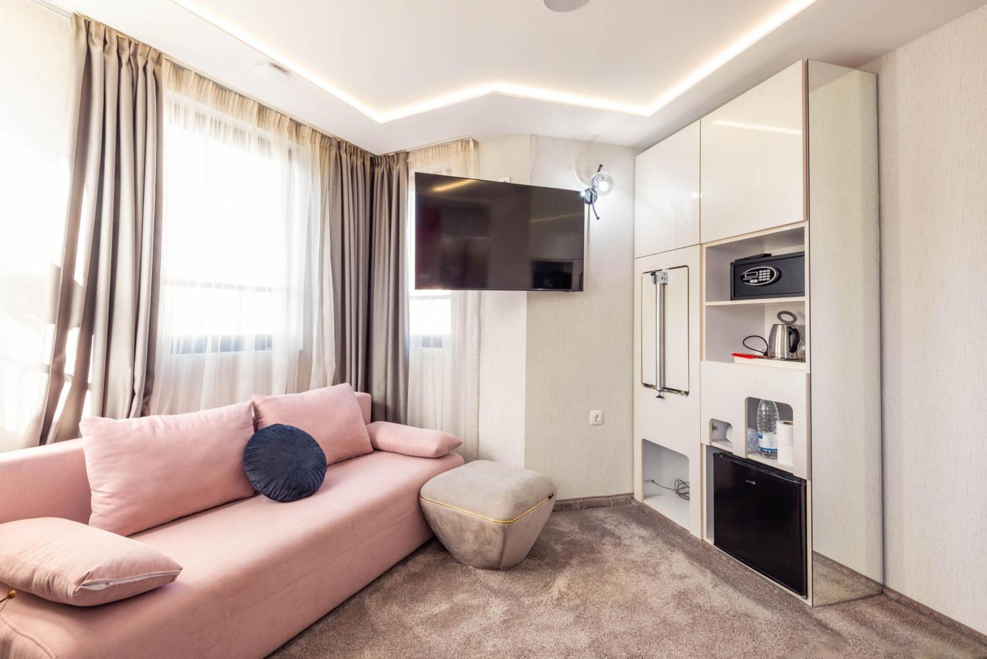 Aurora Hills Hotel بلوفديف المظهر الخارجي الصورة